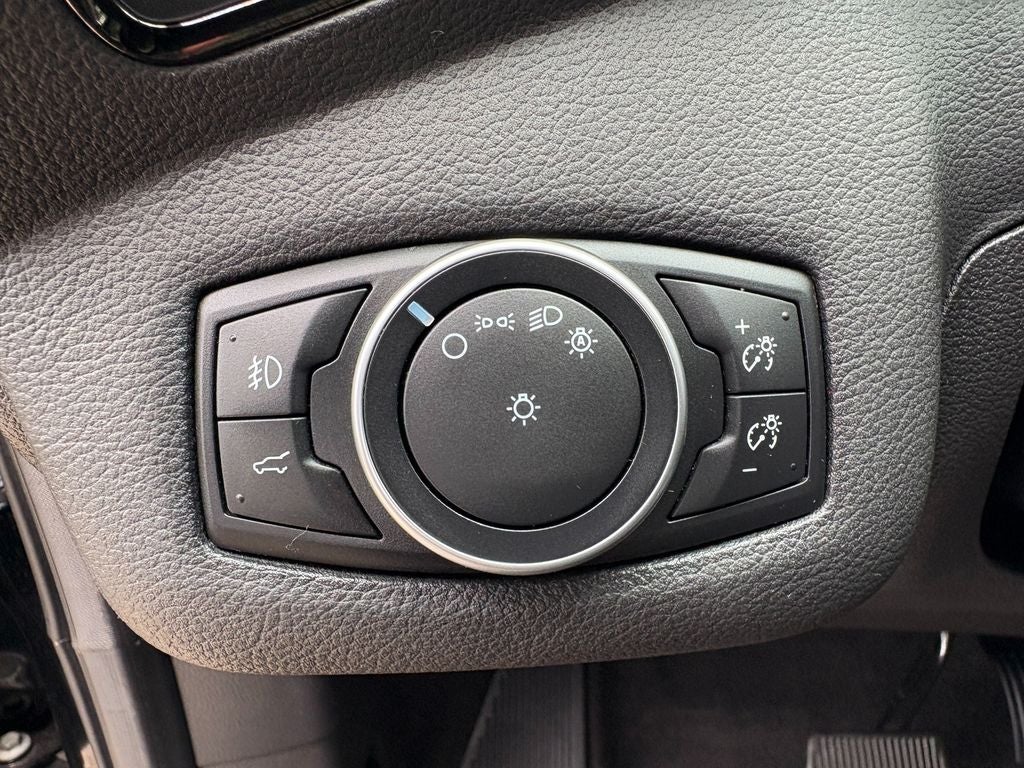 2017 Ford Escape Titanium Panoramic Vista Roof