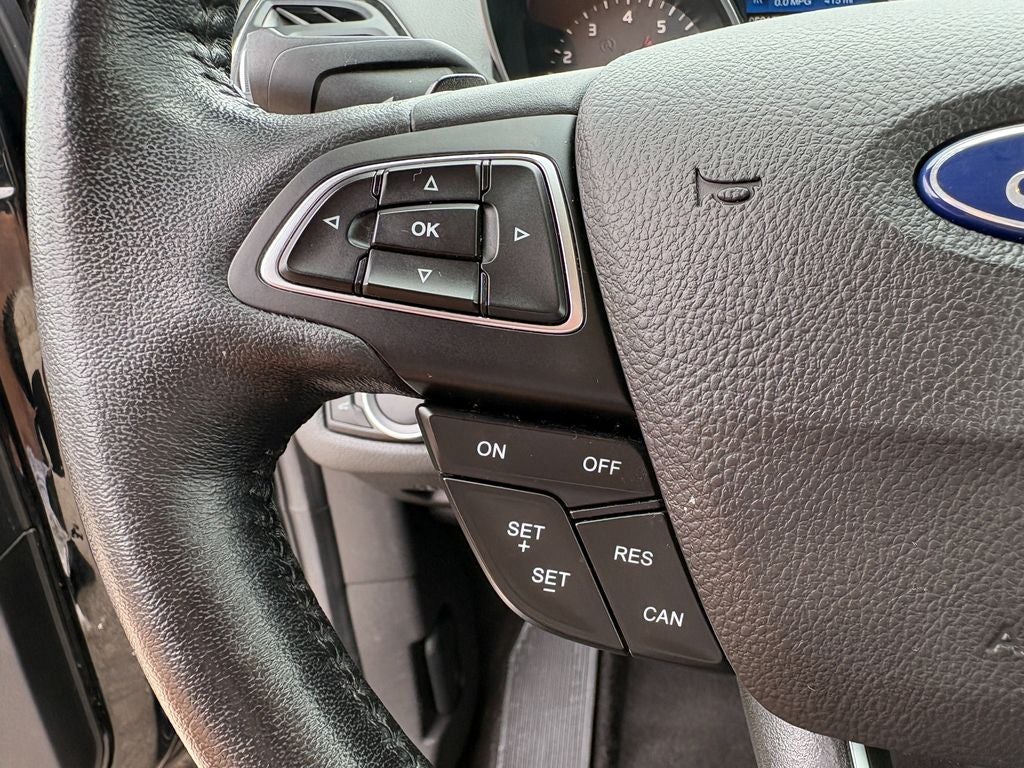 2017 Ford Escape Titanium Panoramic Vista Roof