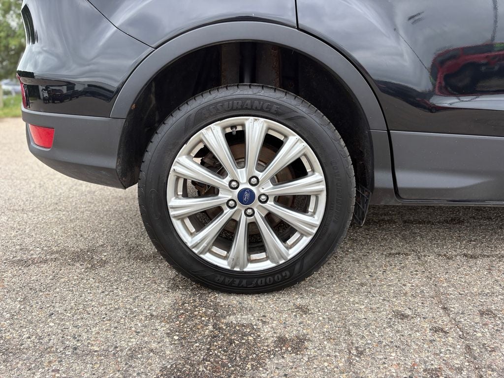 2017 Ford Escape Titanium Panoramic Vista Roof