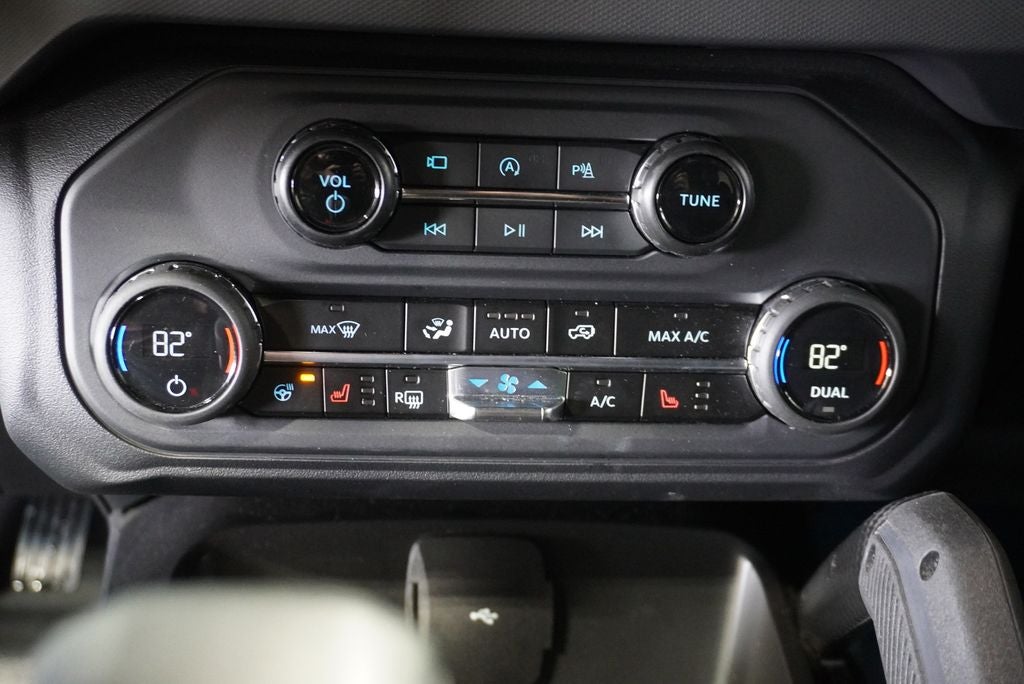 2024 Ford Bronco Raptor Navigation System & B&O Sound System by Bang & Ol