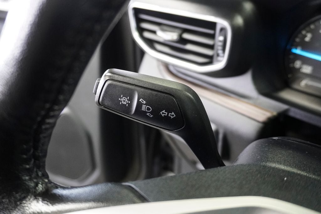 2022 Ford Explorer Limited Twin Panel Moonroof & Navigation System