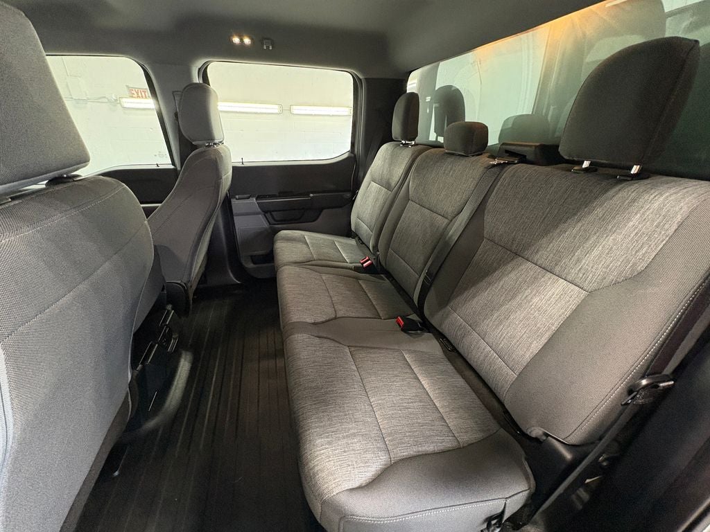 2021 Ford F-150 XL Paint Match Bed Cap-