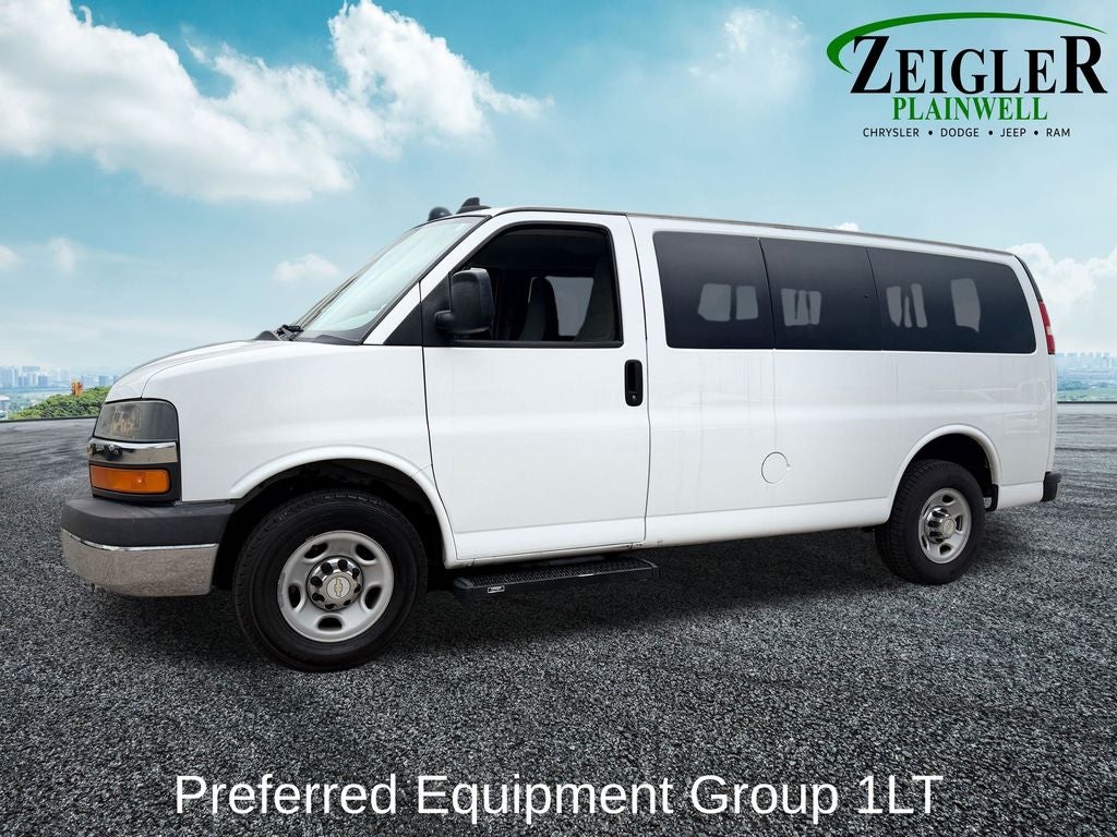 2016 Chevrolet Express 2500 LT Passenger