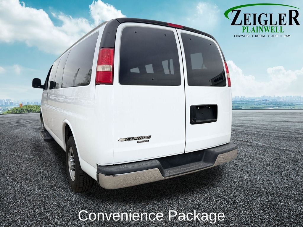 2016 Chevrolet Express 2500 LT Passenger