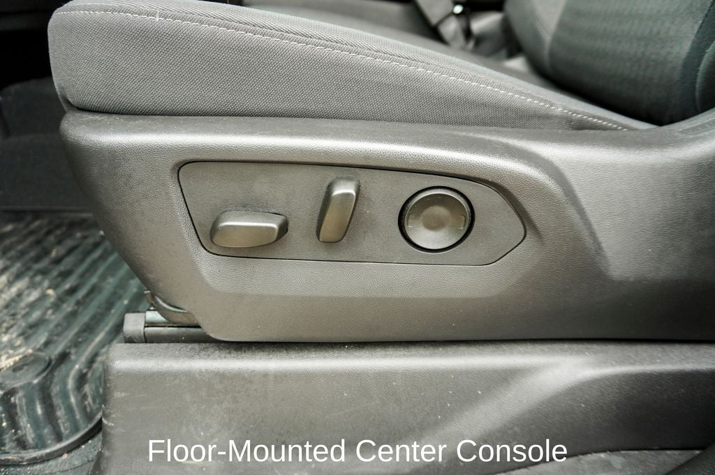 2025 Chevrolet Silverado 2500HD LT Navigation System & Apple CarPlay/Android Auto