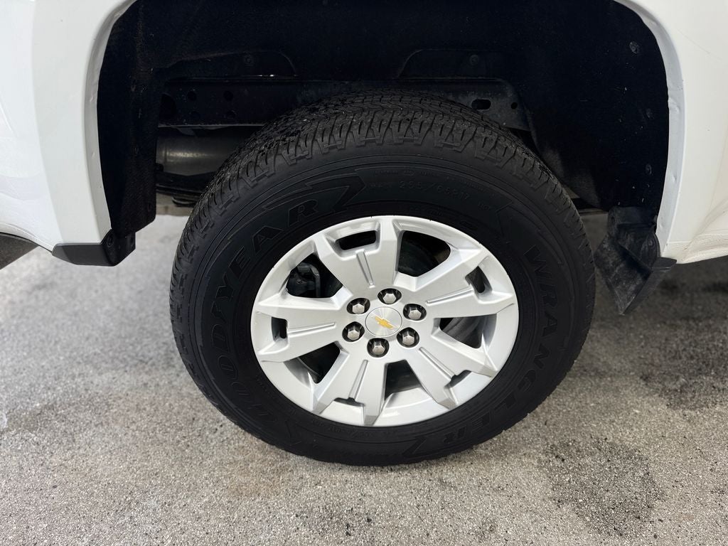 2022 Chevrolet Colorado LT Alloy wheels