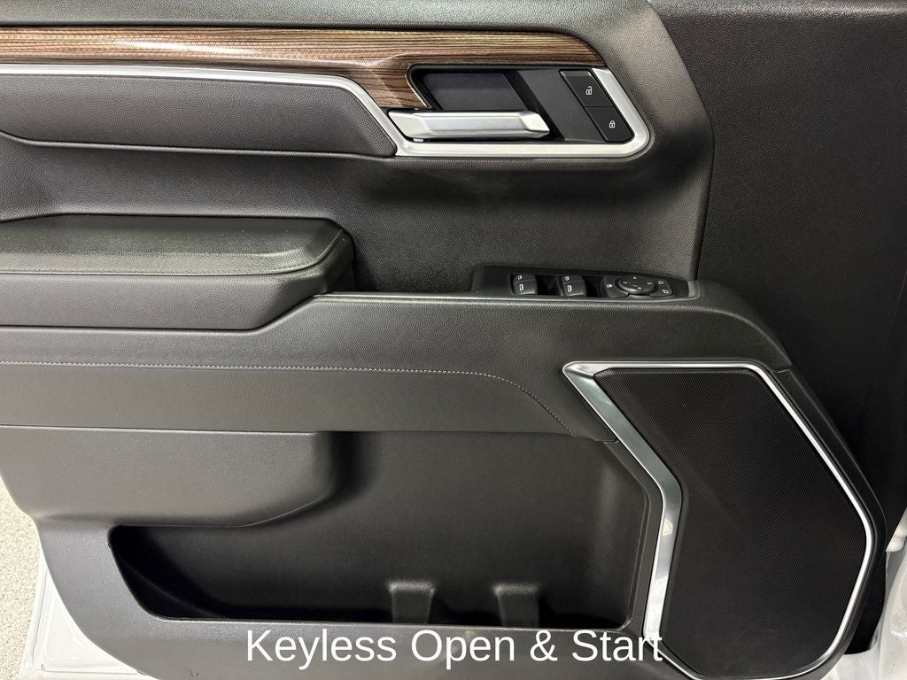 2025 Chevrolet Silverado 1500 LT LT1