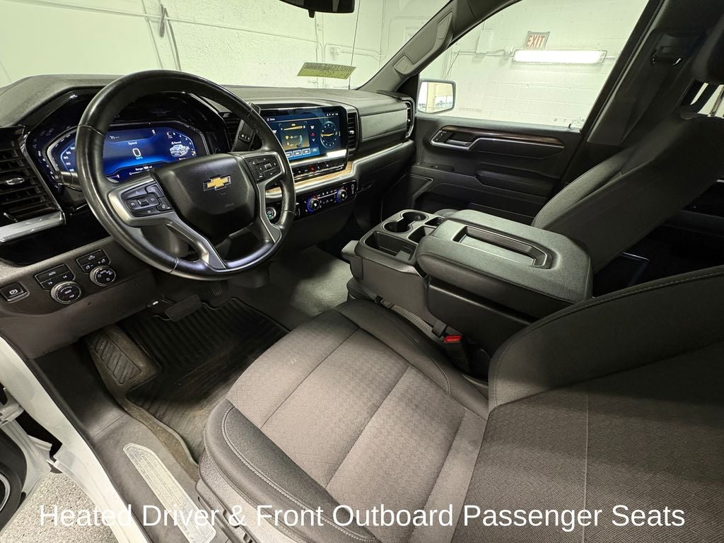 2025 Chevrolet Silverado 1500 LT LT1