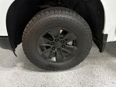 2025 Chevrolet Silverado 1500 LT LT1