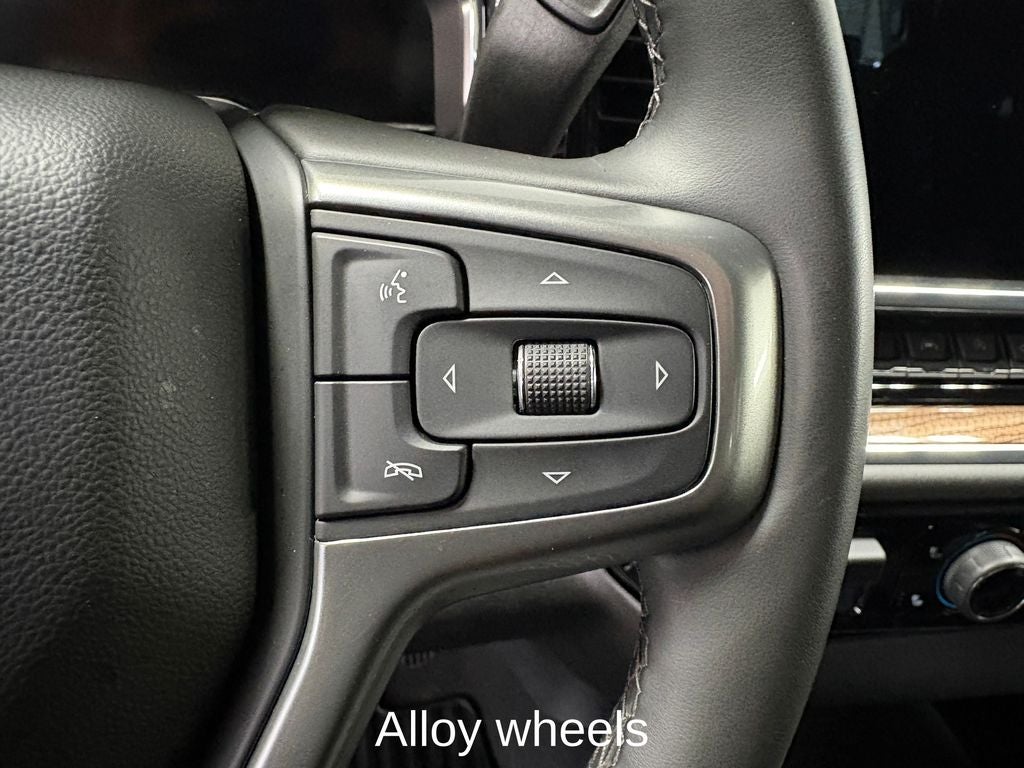 2025 Chevrolet Silverado 1500 LT LT1