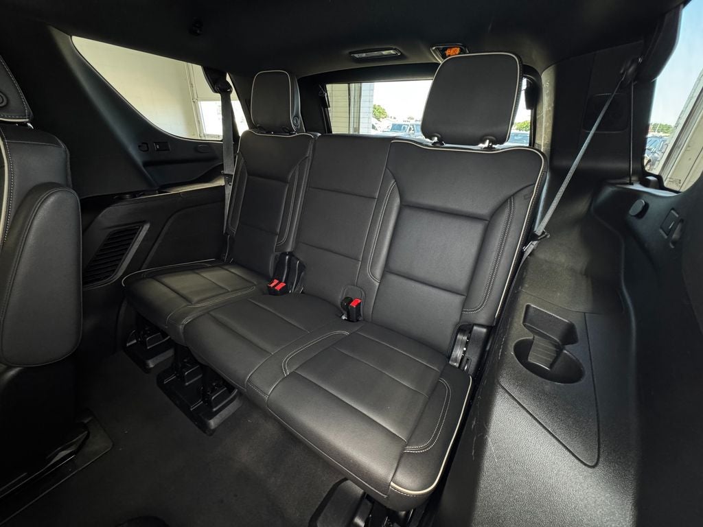 2024 GMC Yukon SLT Navigation System