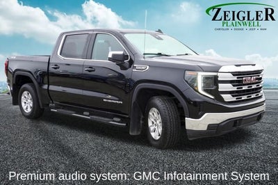 2023 GMC Sierra 1500 SLE Navigation System & HD Rear Vision Camera