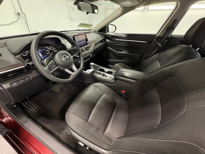 2023 Nissan Altima 2.5 SV Apple Car Play