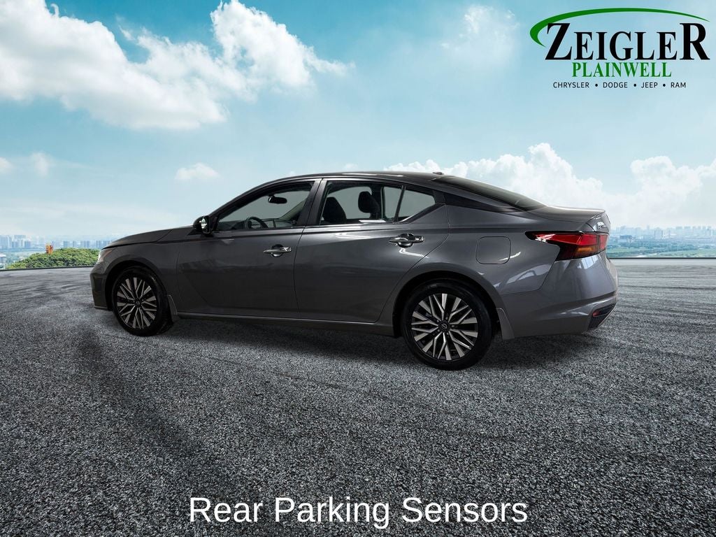 2024 Nissan Altima 2.5 SV NissanConnect featuring Apple CarPlay