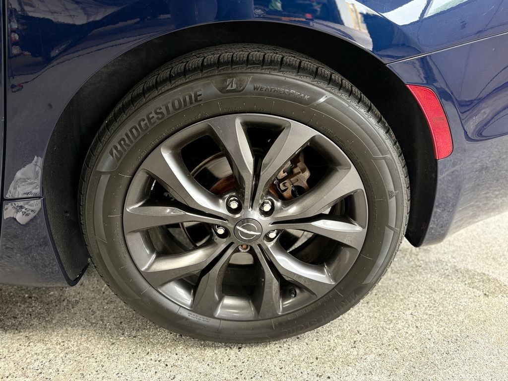 2018 Chrysler Pacifica Touring L Plus S Appearance Package