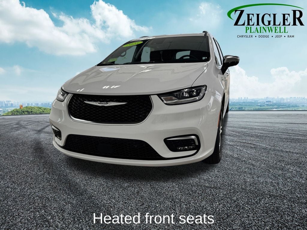 2025 Chrysler Pacifica Pinnacle Power moonroof