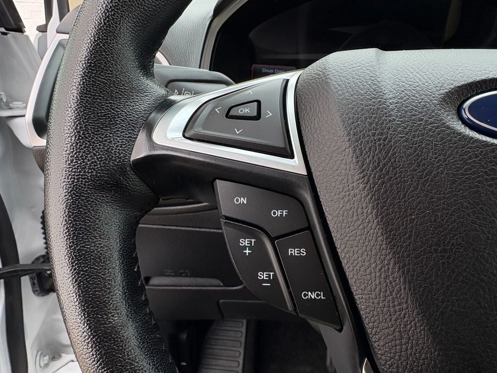 2023 Ford Edge SEL Alloy wheels