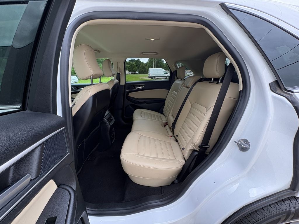 2023 Ford Edge SEL Alloy wheels