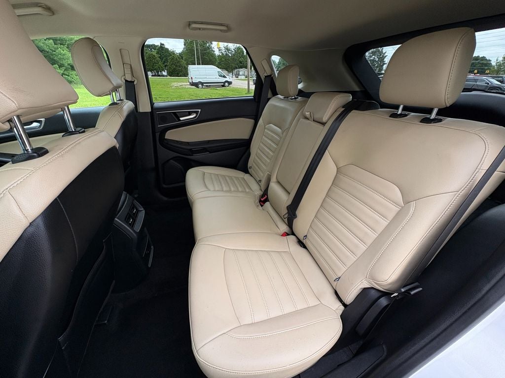 2023 Ford Edge SEL Alloy wheels