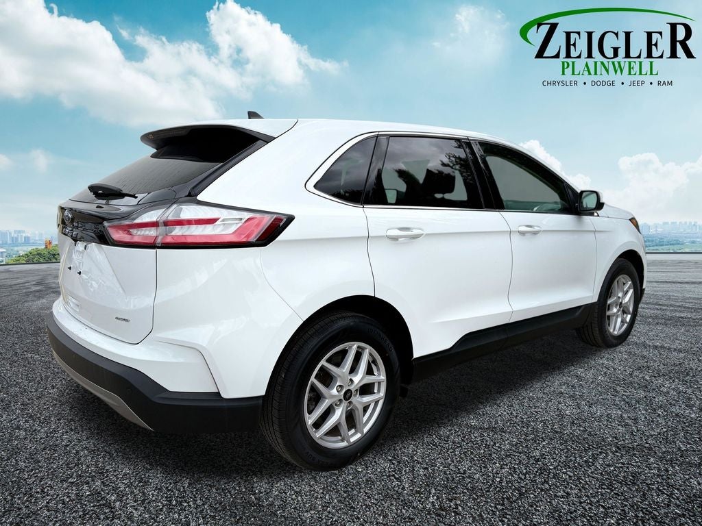 2023 Ford Edge SEL Alloy wheels