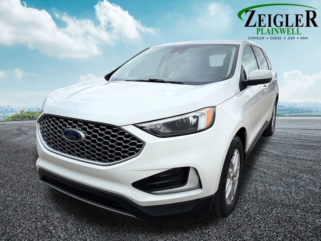 2023 Ford Edge SEL Alloy wheels