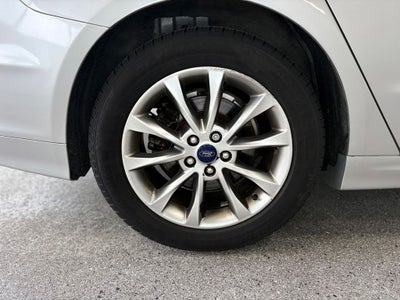 2017 Ford Fusion SE SYNC Communications & Entertainment System