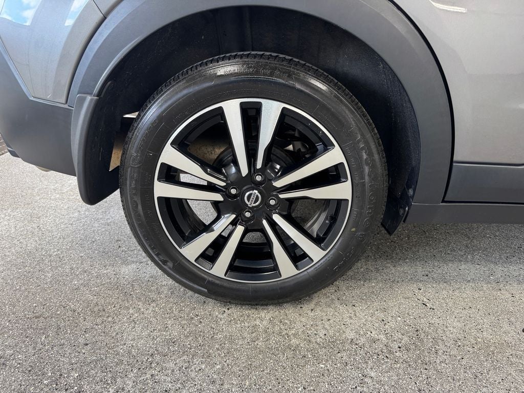 2019 Nissan Kicks SV Exterior Package