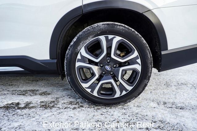 2024 Subaru Ascent Limited Apple Carplay & Hands Free Bluetooth