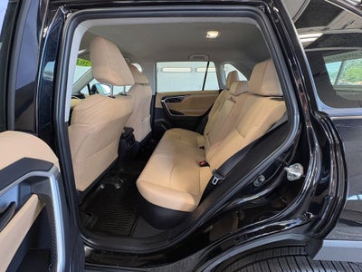 2023 Toyota RAV4 Hybrid LE