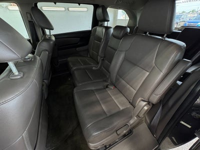 2017 Honda Odyssey EX-L A/V remote Headphones