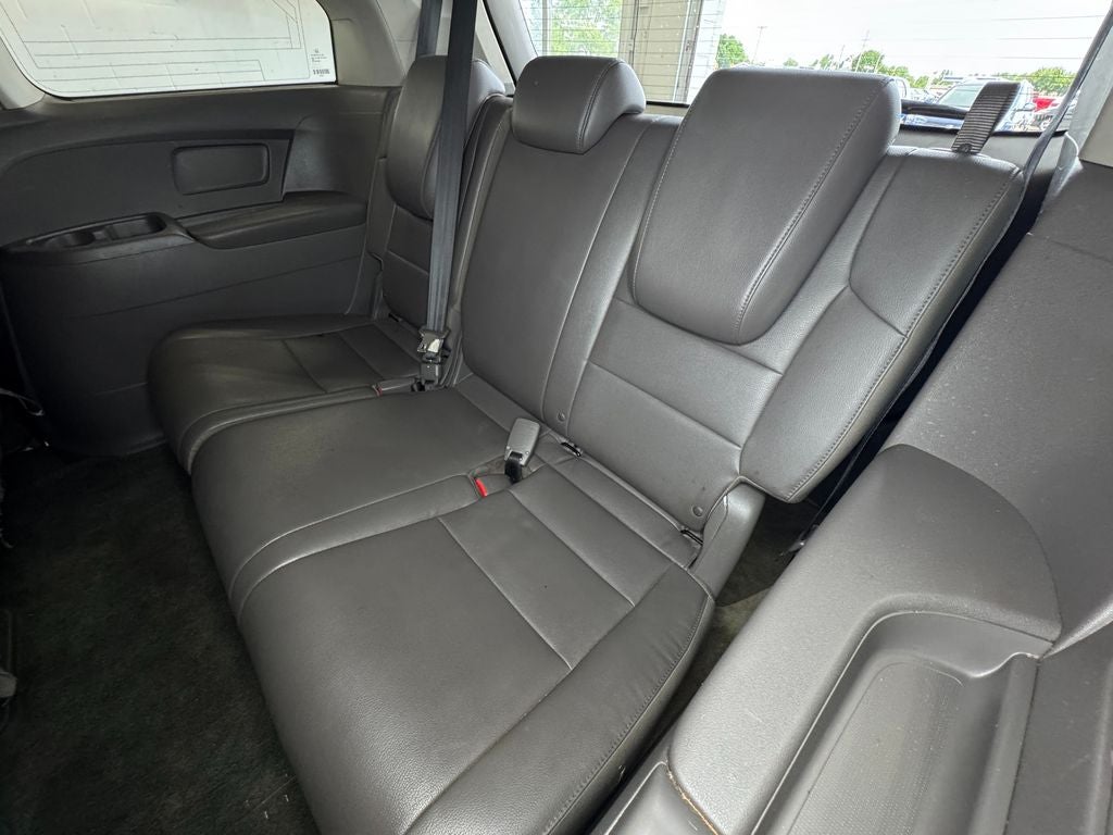 2017 Honda Odyssey EX-L A/V remote Headphones