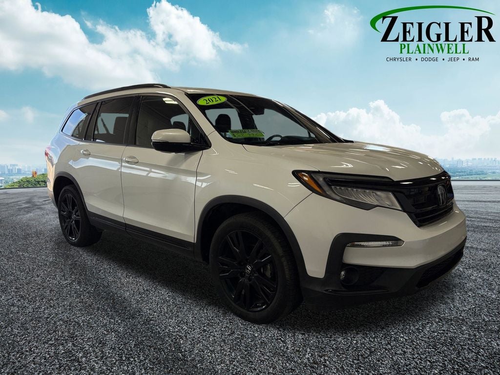 2021 Honda Pilot Black Edition Navigation system: Honda Satellite-Linked Navigati