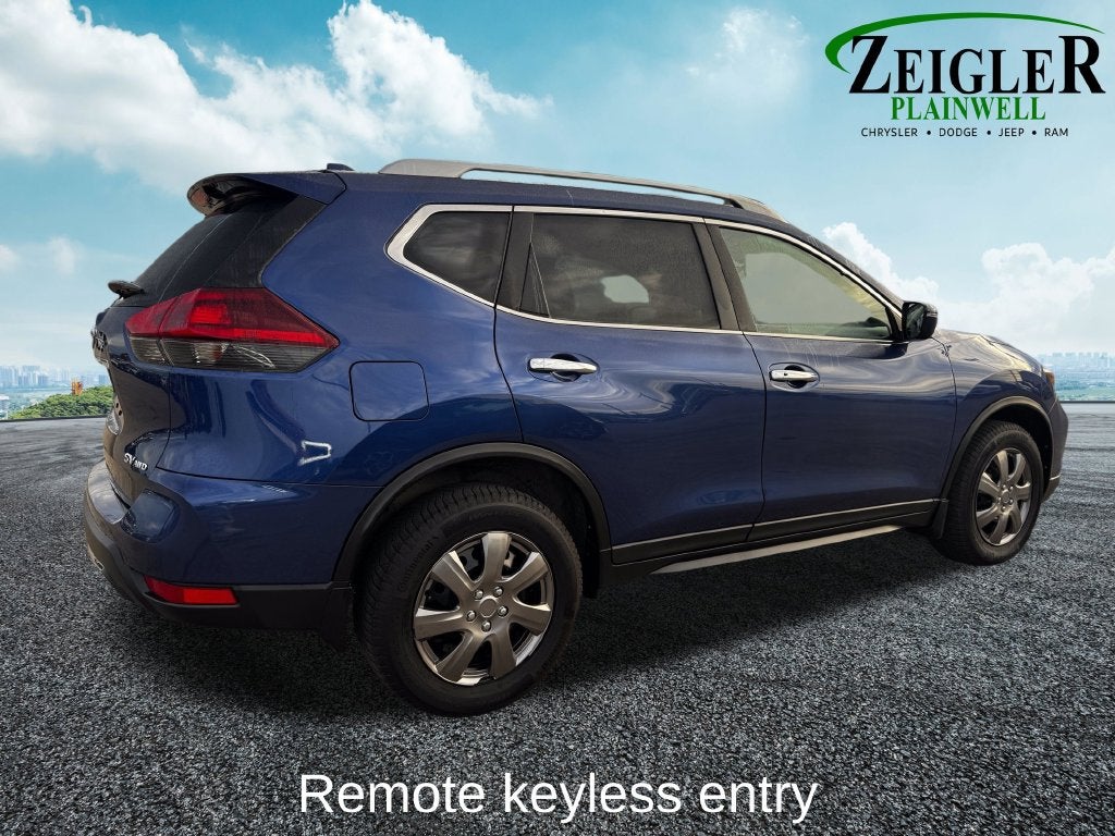 2019 Nissan Rogue SV Power Panoramic Moonroof