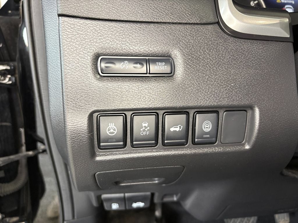 2024 Nissan Murano SV Heated seats