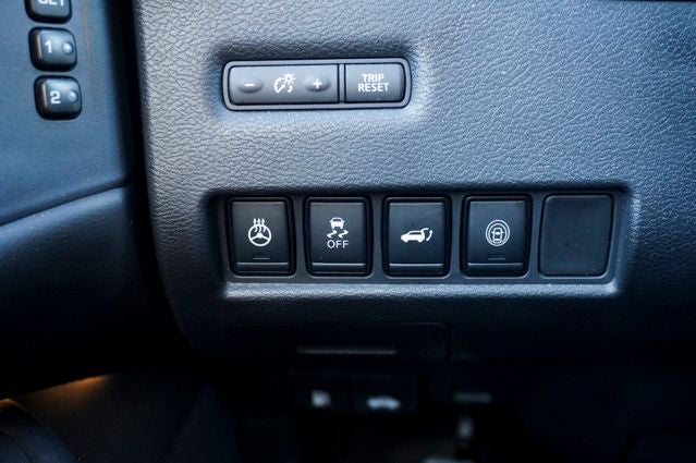 2022 Nissan Murano SL Navigation System & Dual Panel Panoramic Moonroof