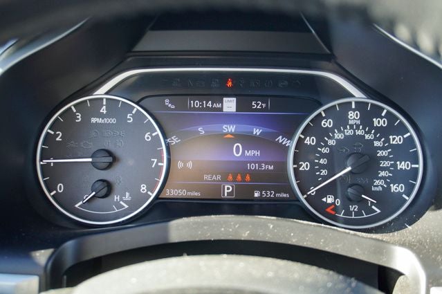 2024 Nissan Murano SL Power moonroof & Navigation System