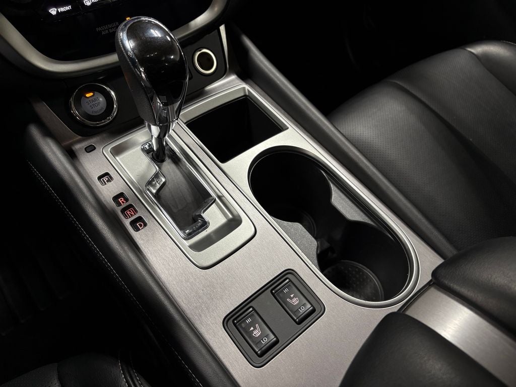 2024 Nissan Murano SL Power moonroof & Navigation System