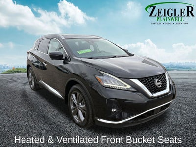 2023 Nissan Murano Platinum Power moonroof & Navigation System