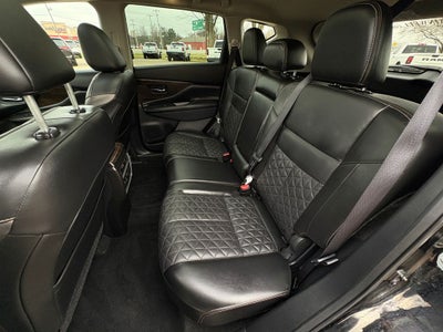 2023 Nissan Murano Platinum Power moonroof & Navigation System