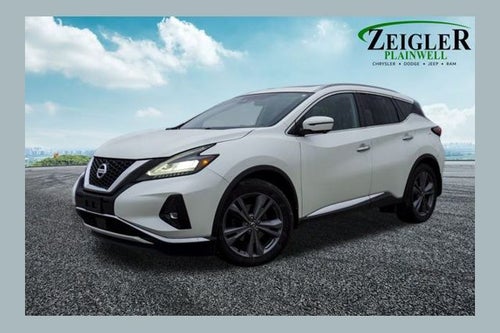 2021 Nissan Murano Platinum Power moonroof & Navigation System