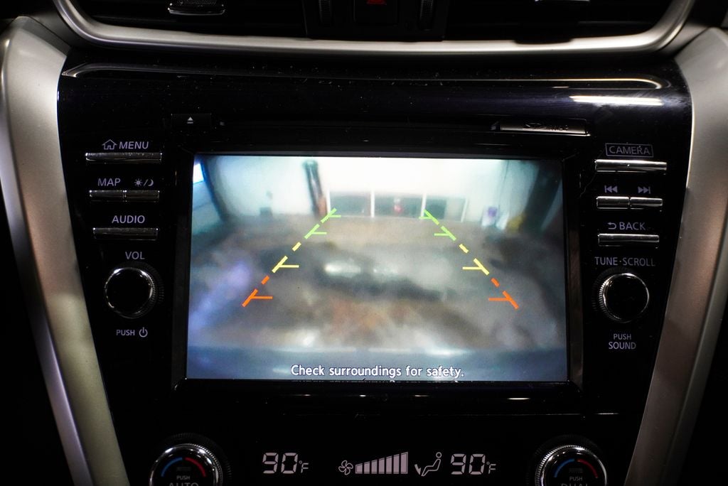 2018 Nissan Murano SV Navigation System & Power Panoramic Moonroof