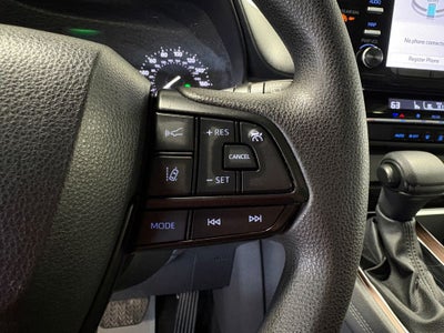 2023 Toyota Sienna LE 8 Passenger