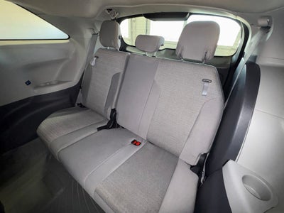 2023 Toyota Sienna LE 8 Passenger