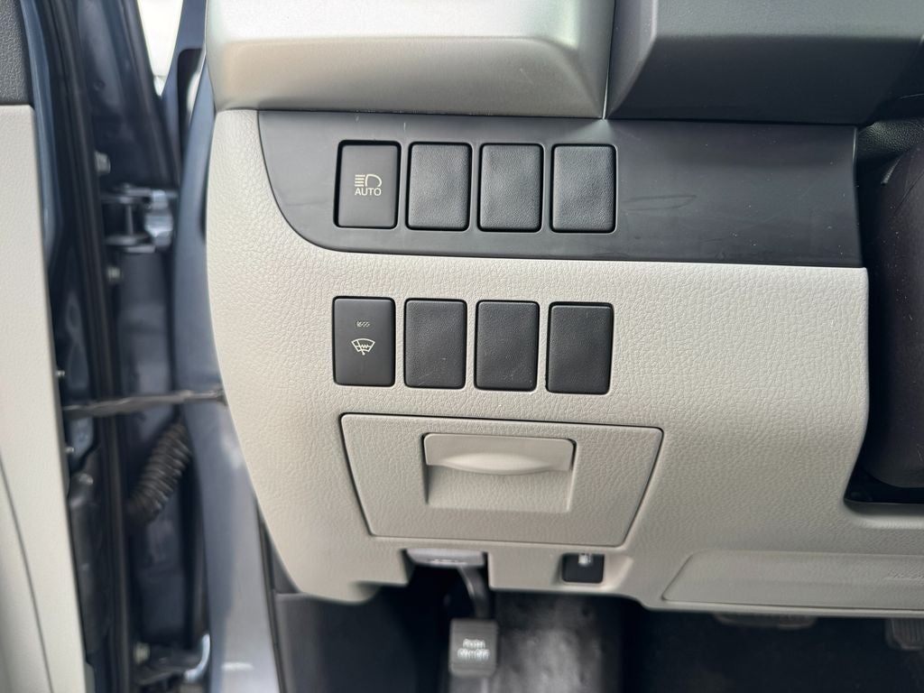2018 Toyota Highlander LE 3rd row seat