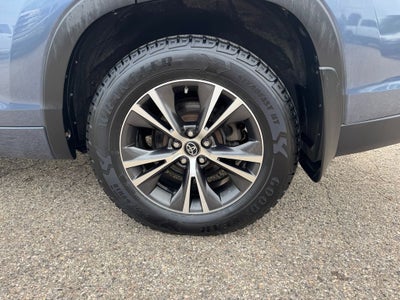 2018 Toyota Highlander LE 3rd row seat