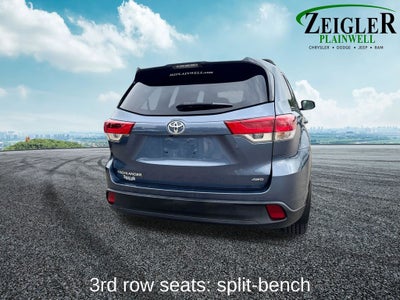 2018 Toyota Highlander LE 3rd row seat