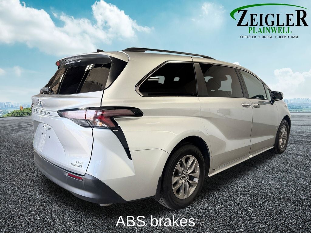 2024 Toyota Sienna XLE 3rd Row Seat