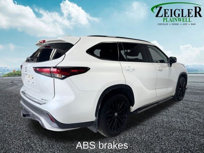 2024 Toyota Highlander Platinum