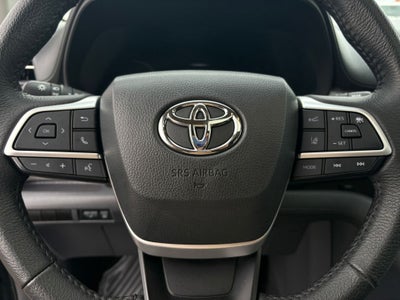 2023 Toyota Sienna XLE 7 Passenger