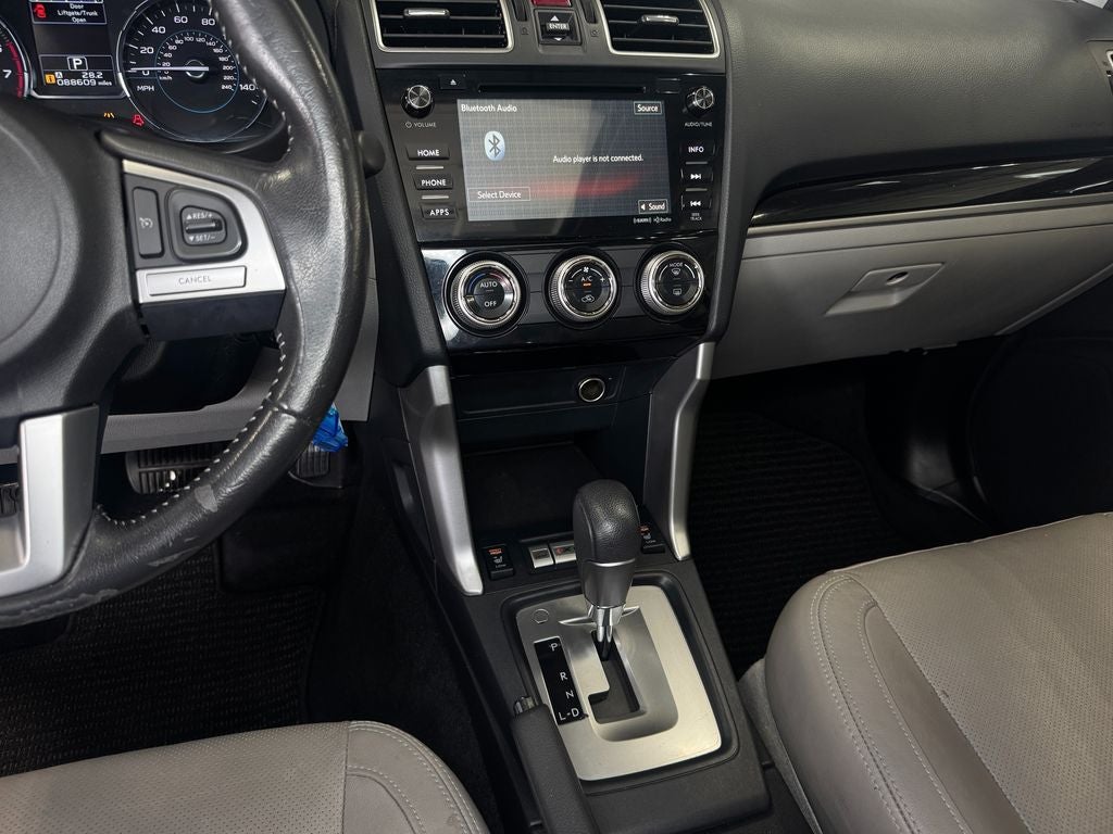 2017 Subaru Forester 2.5i Limited Power moonroof